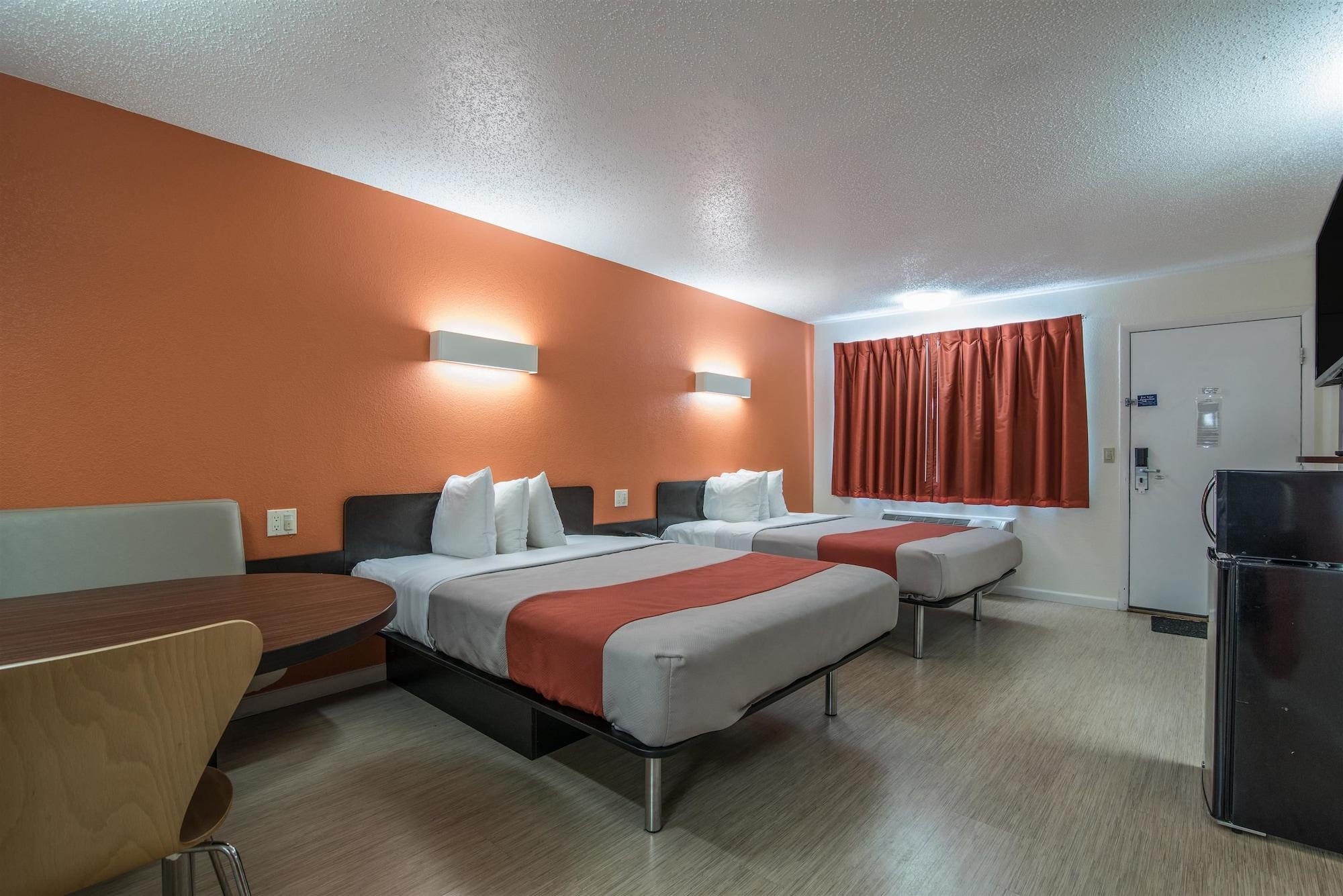 Motel 6 - Albany, Ny - Airport Zewnętrze zdjęcie